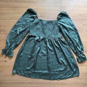 Charming Green Women’s Dress